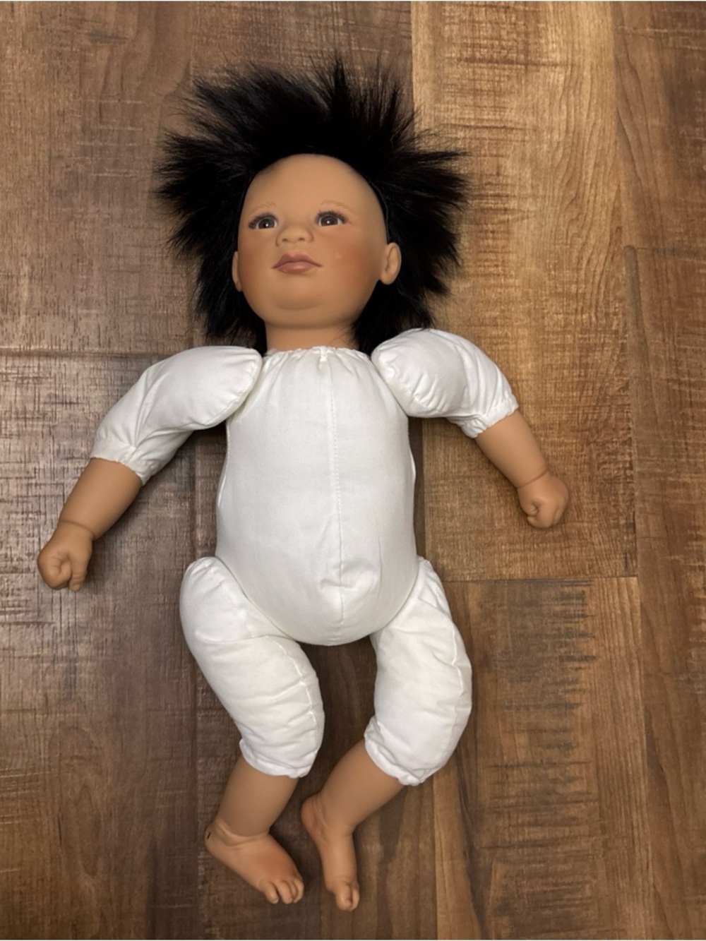 Virginia E Turner 1999 LEE LING (ASIAN 19-20") VINYL BABY BOY no 213/500